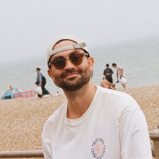 TheElevatorMan69's avatar.