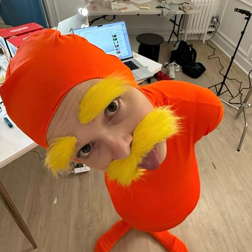 dusty's avatar.