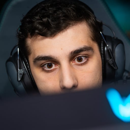 RawN-Vladi-fan's avatar.